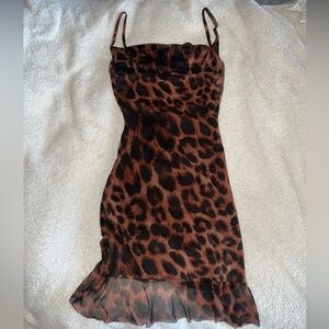 prettylittlething size 6 dress